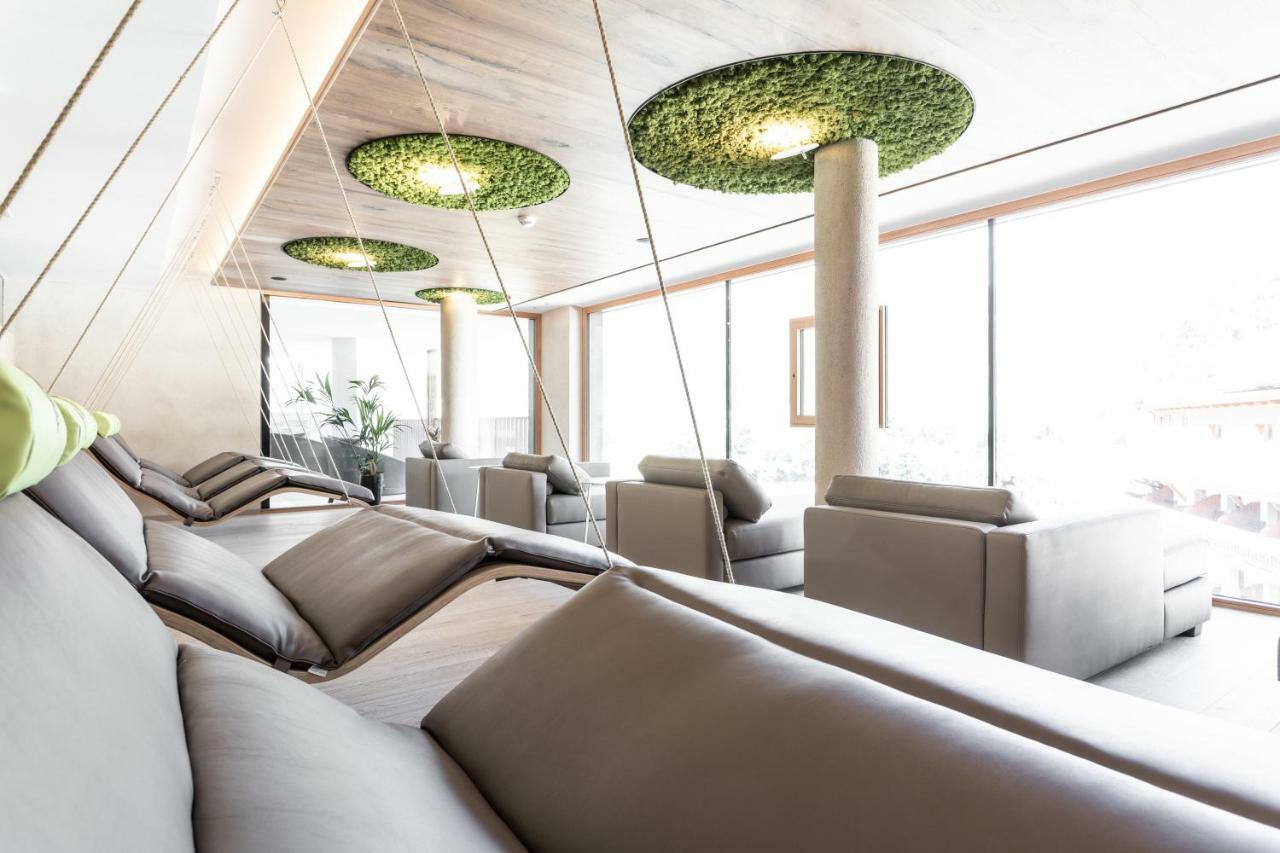 Aktiv- Und Wellnesshotel Traube- Post 4* Curon Venosta
